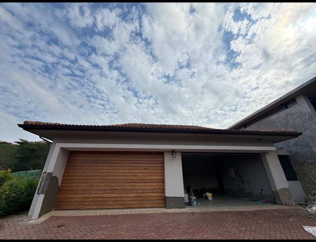 5 BEDROOM FREESTANDING TO LET IN HILLTOP PRIVATE ESTATE